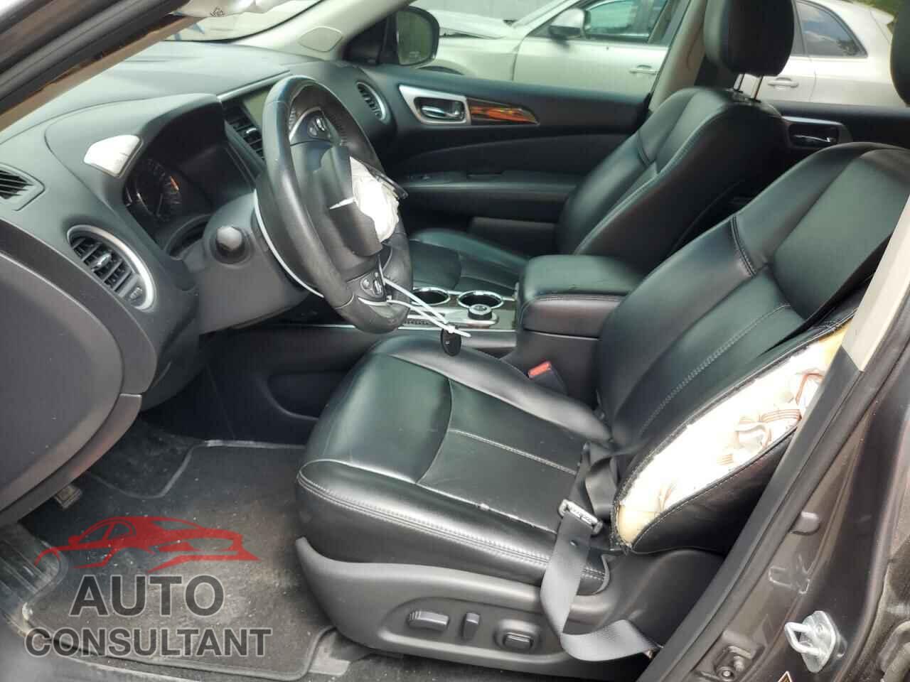 NISSAN PATHFINDER 2016 - 5N1AR2MM4GC650960