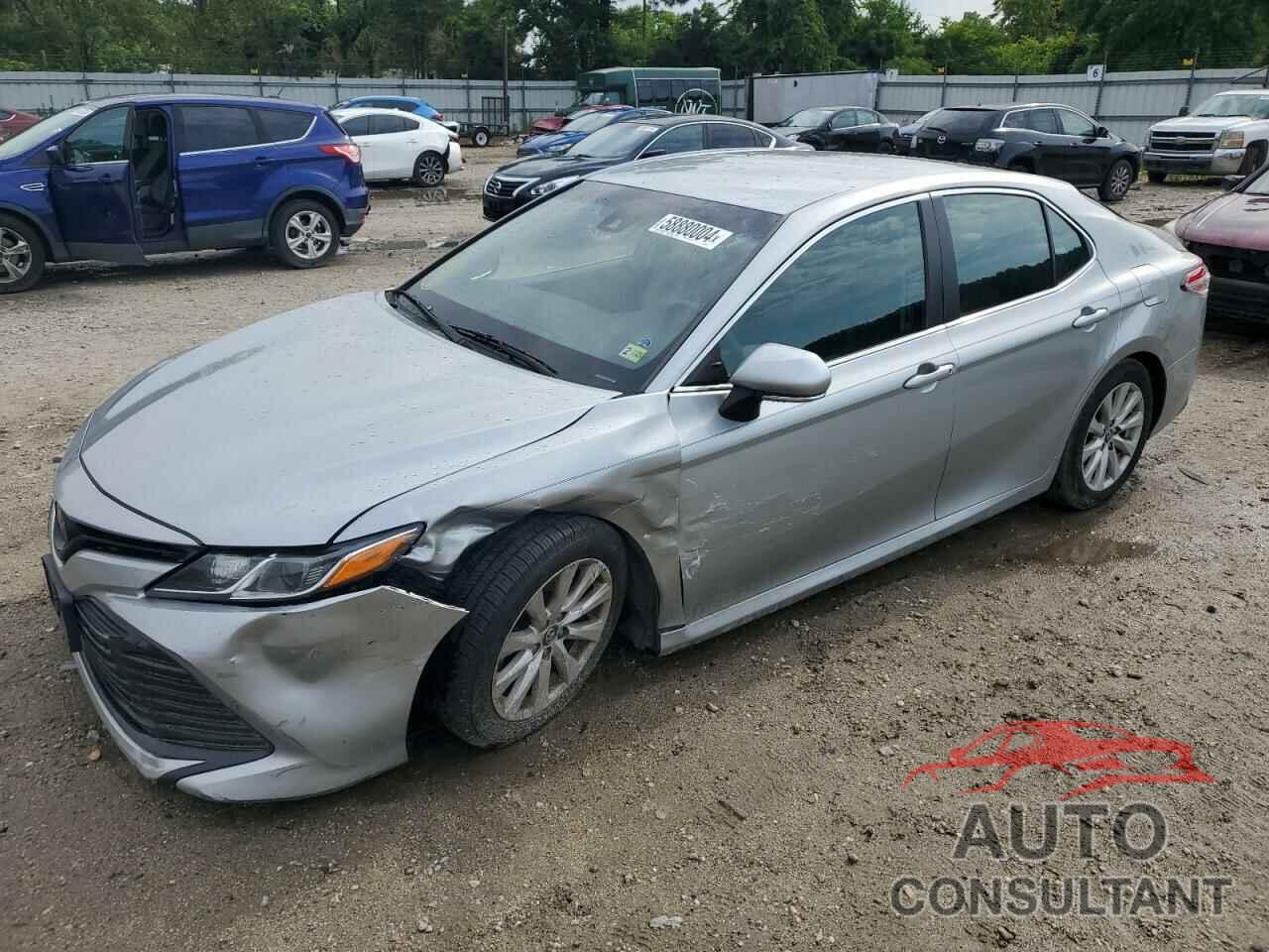 TOYOTA CAMRY 2018 - 4T1B11HK3JU539347