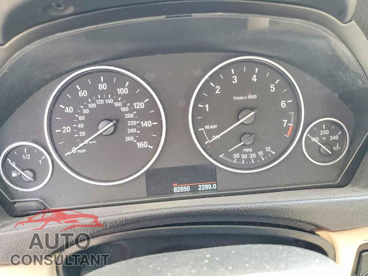 BMW 3 SERIES 2016 - WBA8E1G54GNU12203