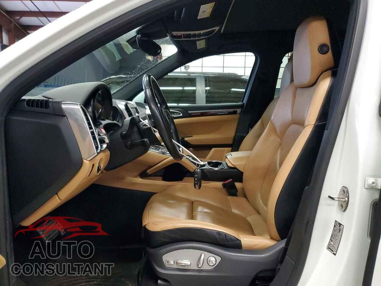 PORSCHE CAYENNE 2015 - WP1AB2A22FLA57445