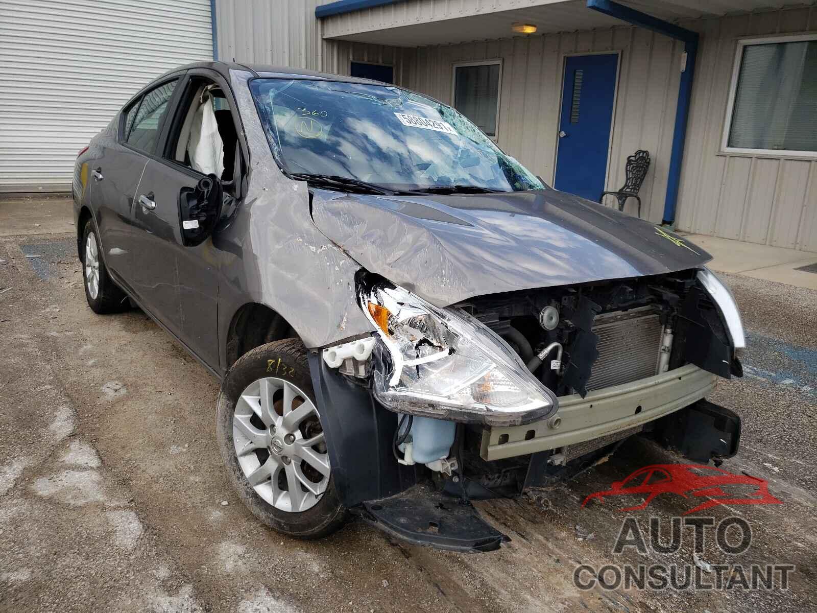 NISSAN VERSA 2017 - 3N1CN7APXHL867152