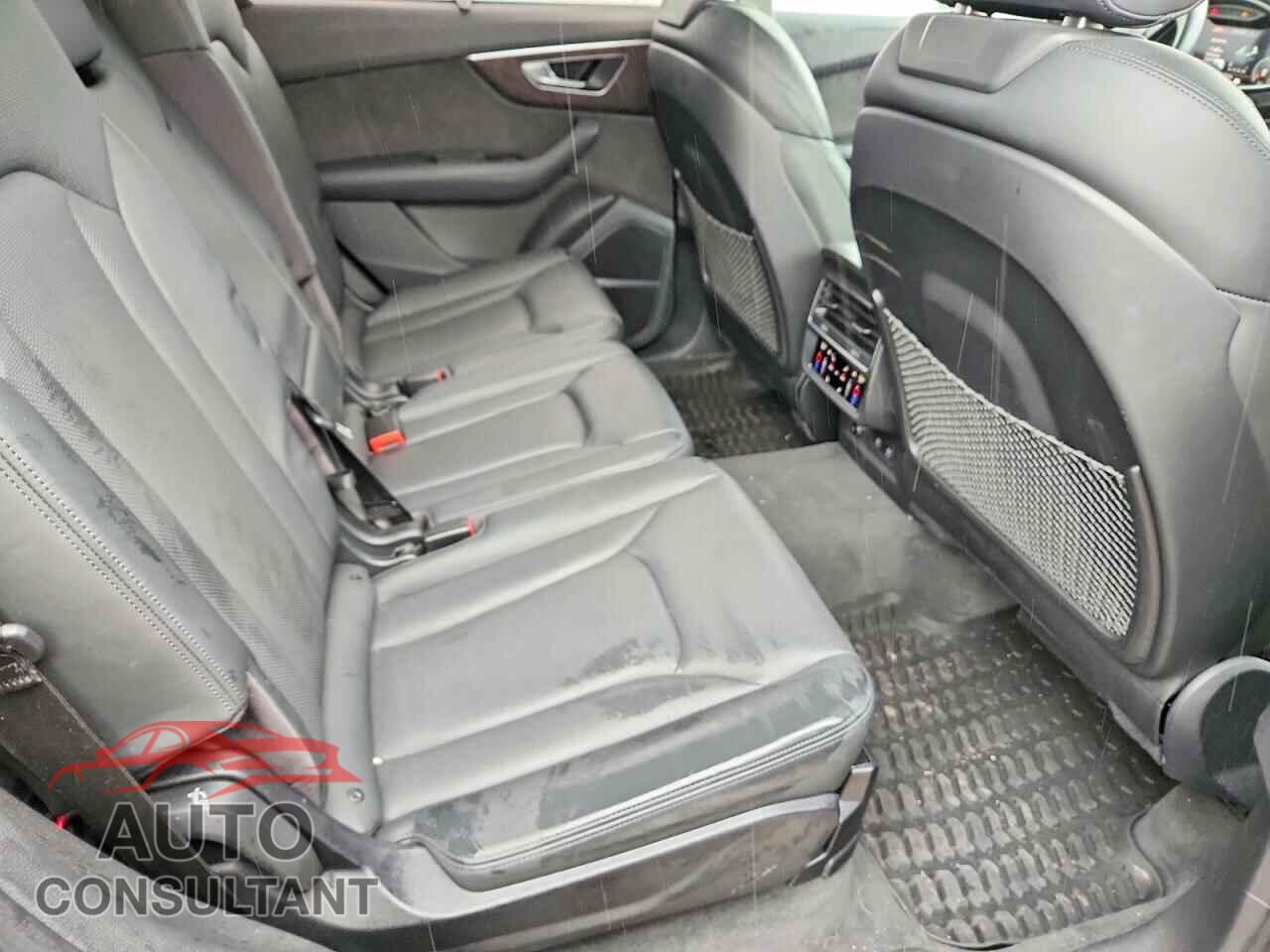 AUDI Q7 2021 - WA1VXAF78MD015544