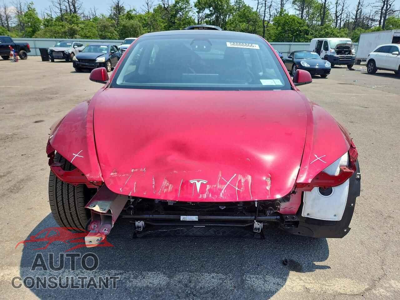 TESLA MODEL 3 2024 - 5YJ3E1EB7RF823991