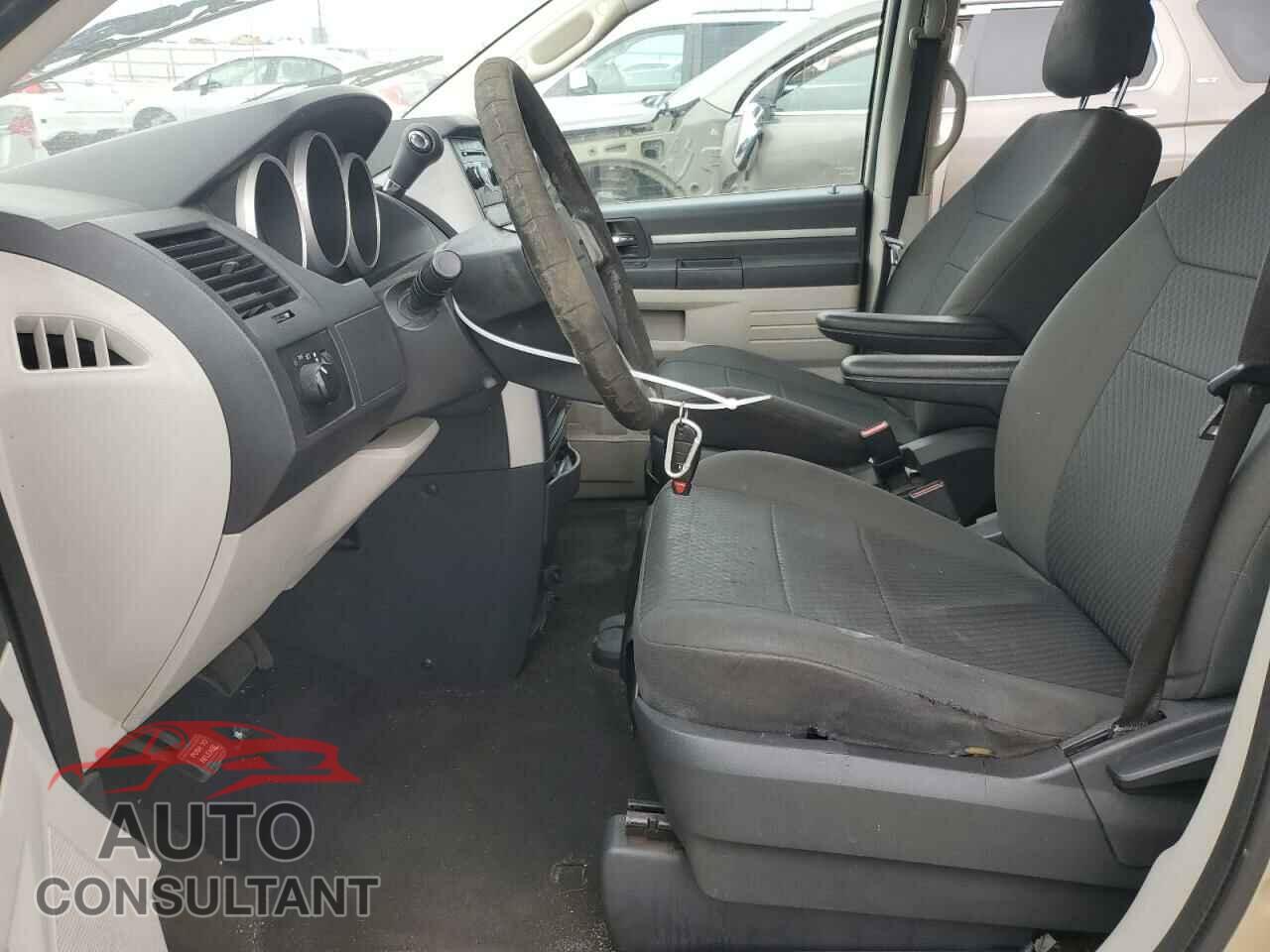 DODGE CARAVAN 2010 - 2D4RN4DE2AR377753