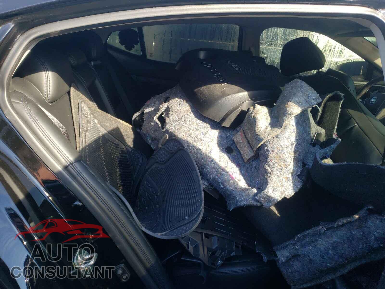NISSAN MAXIMA 2017 - 1N4AA6AP7HC415526