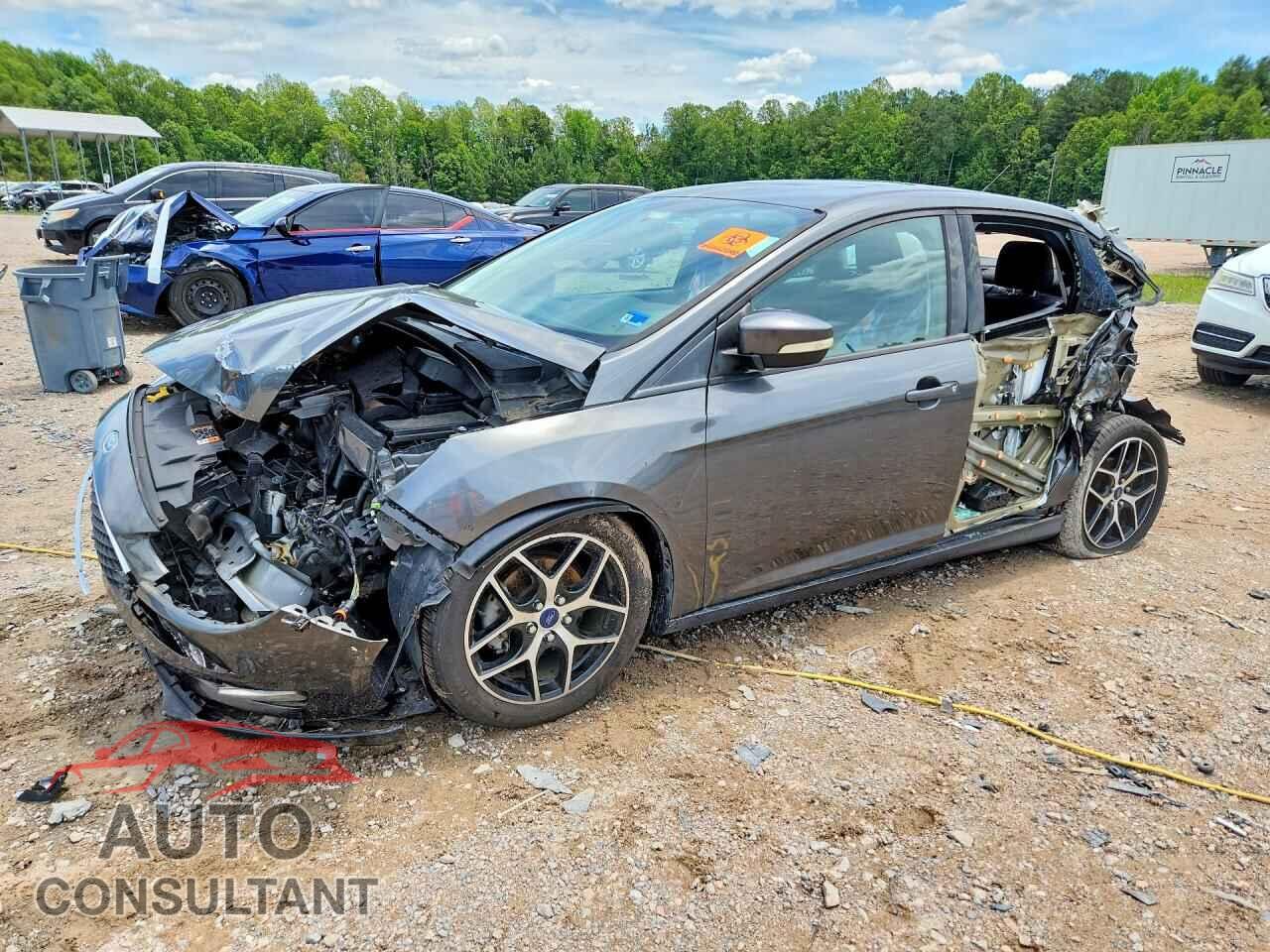 FORD FOCUS 2017 - 1FADP3H21HL243630
