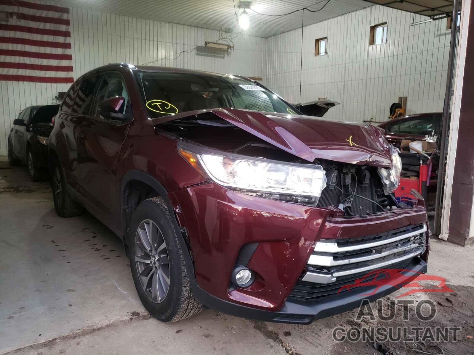 TOYOTA HIGHLANDER 2017 - 5TDJZRFH0HS390537
