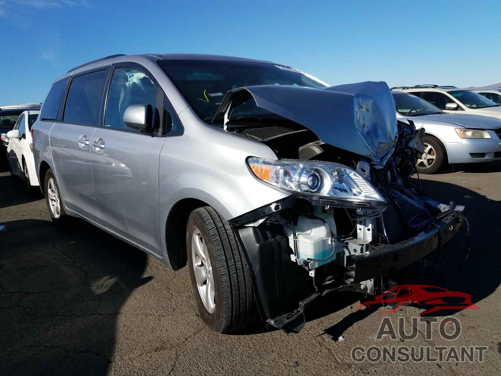 TOYOTA SIENNA 2017 - 5TDKZ3DC6HS805885