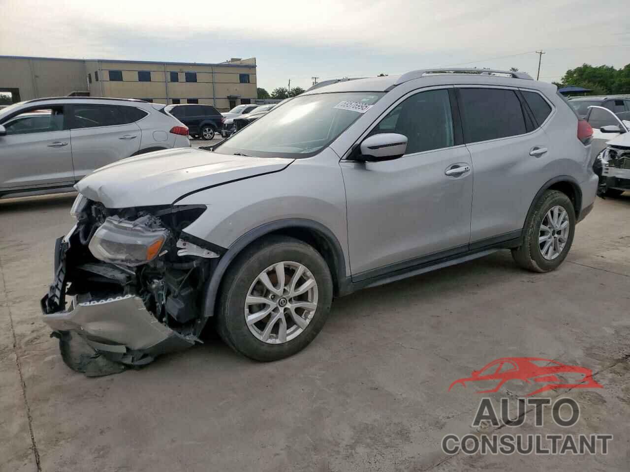 NISSAN ROGUE 2018 - KNMAT2MT6JP518215