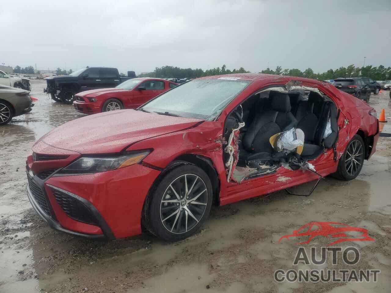 TOYOTA CAMRY 2021 - 4T1G11AK9MU408427