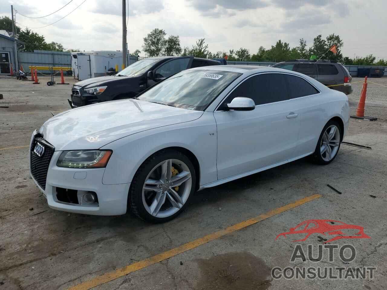 AUDI S5/RS5 2012 - WAUCVAFR6CA013938