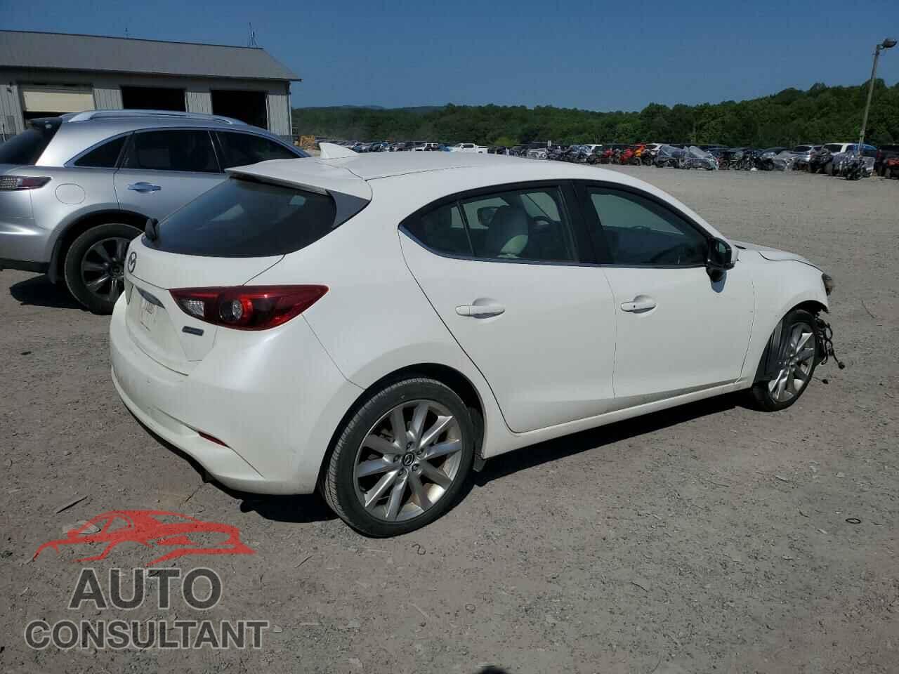 MAZDA 3 2017 - 3MZBN1M31HM136714