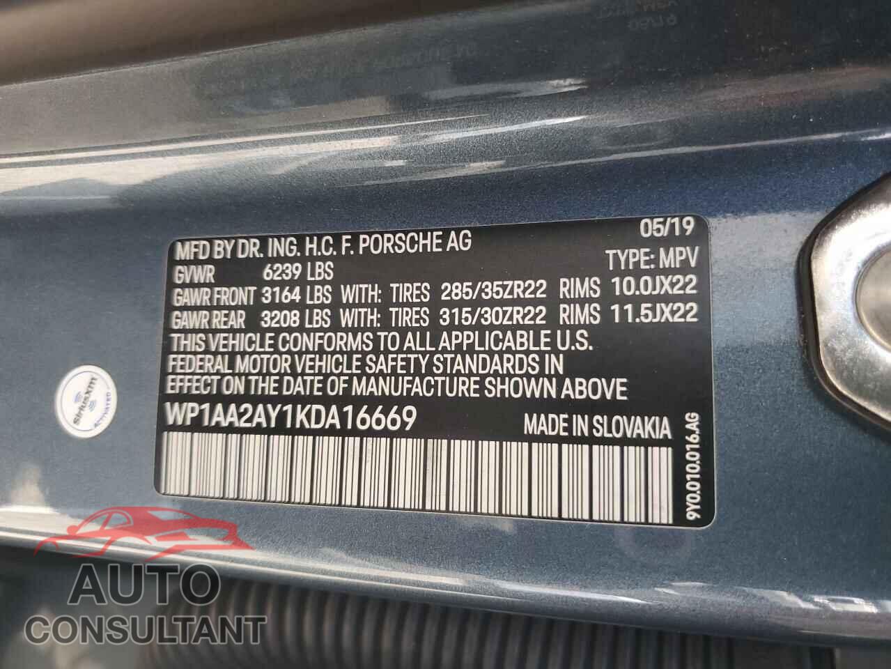 PORSCHE CAYENNE 2019 - WP1AA2AY1KDA16669