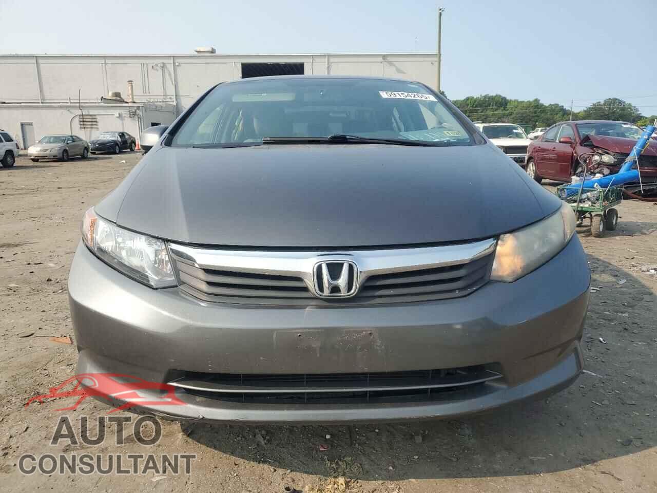 HONDA CIVIC 2012 - 2HGFB2F52CH585166