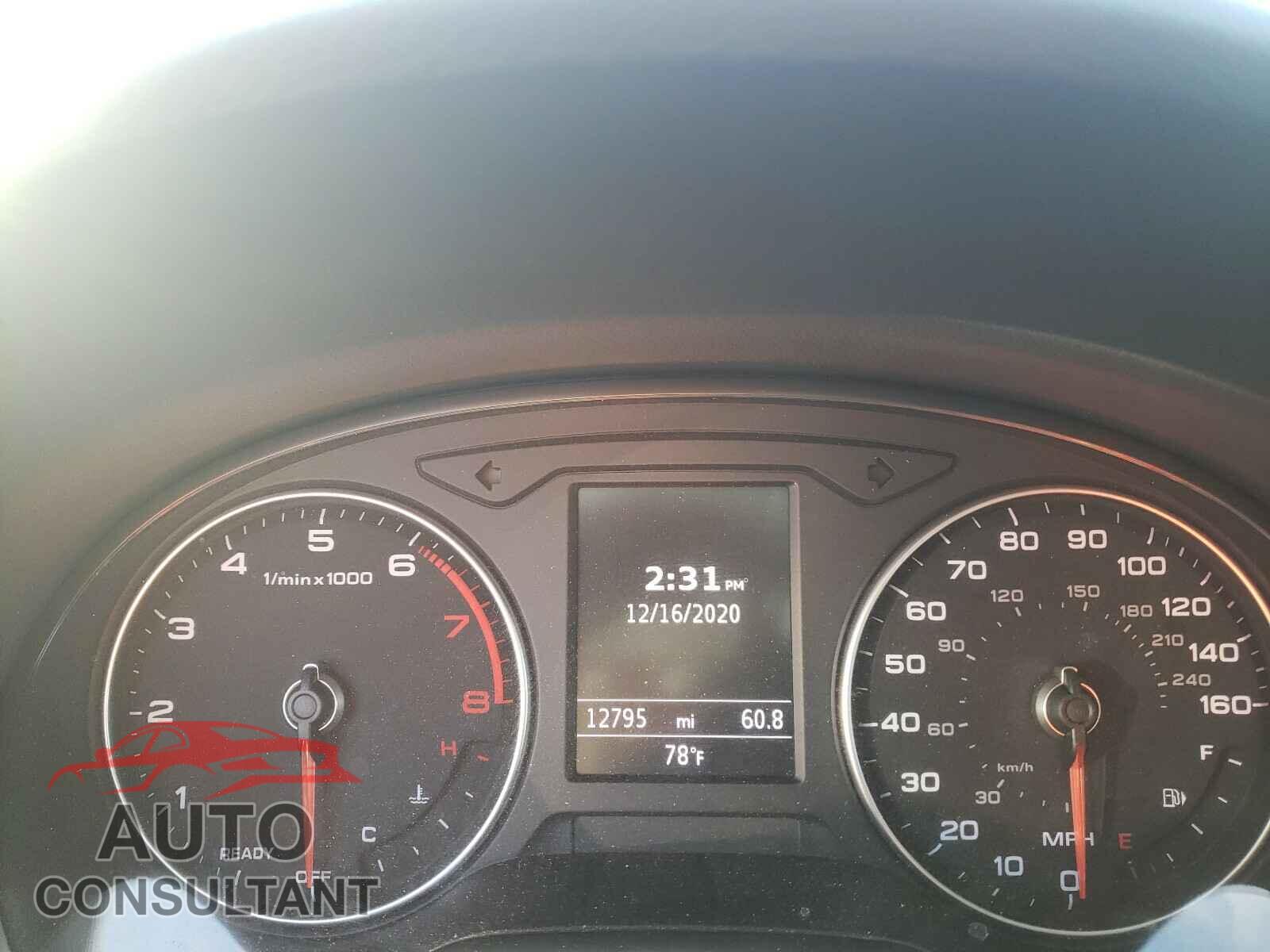 AUDI A3 2018 - WAUAUGFF6J1003264
