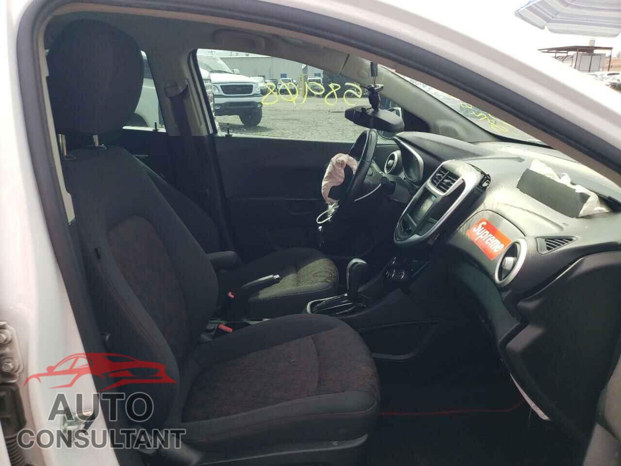 CHEVROLET SONIC 2017 - 1G1JD5SG2H4121626