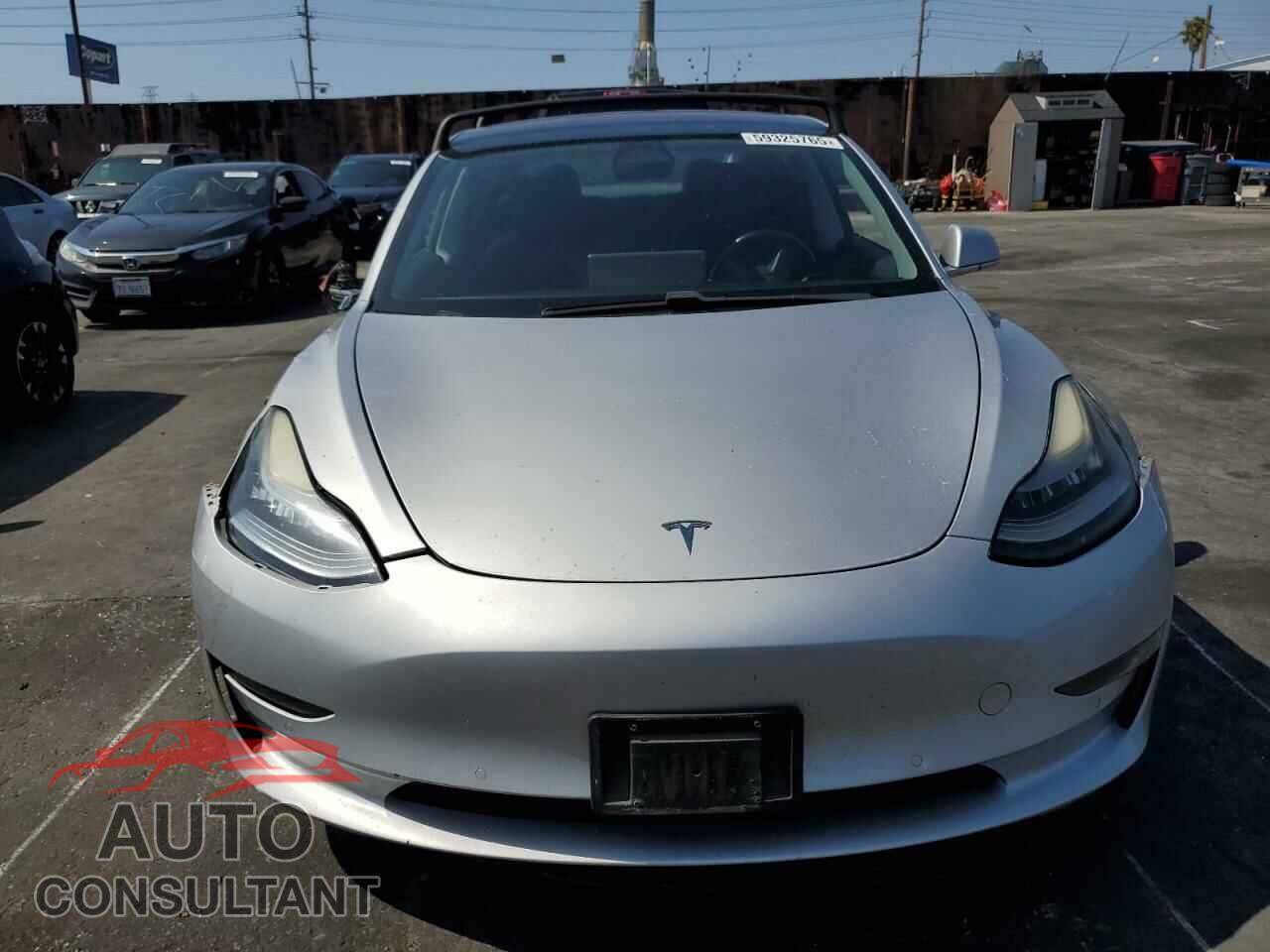 TESLA MODEL 3 2018 - 5YJ3E1EA6JF005289