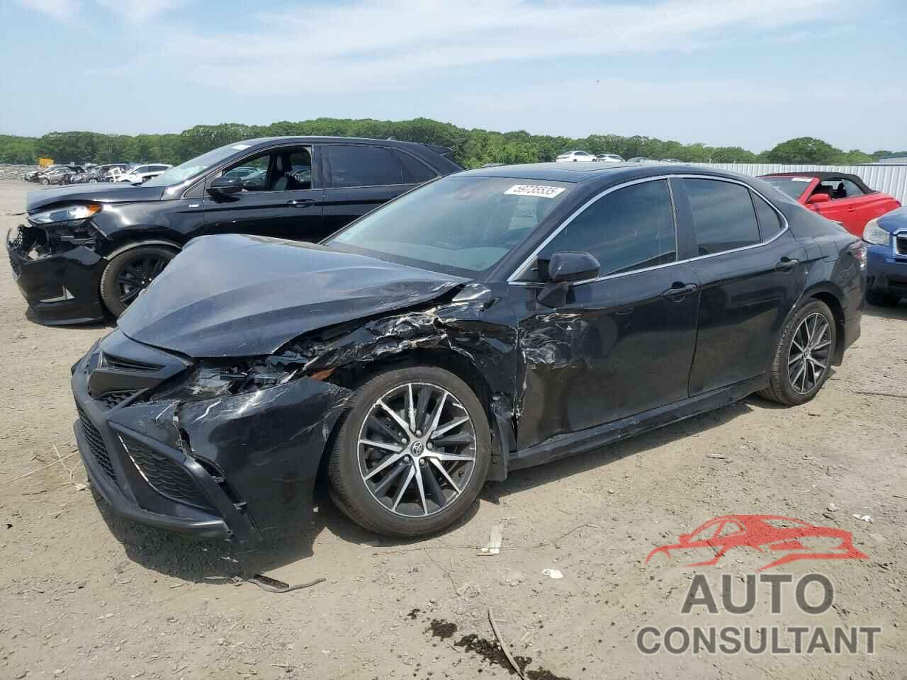 TOYOTA CAMRY 2022 - 4T1G11BK9NU058104