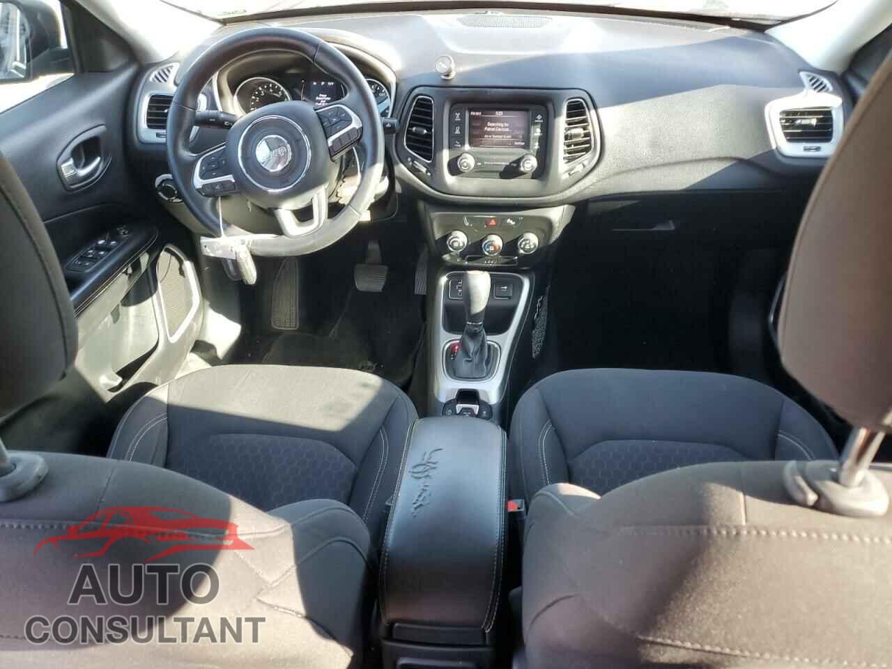 JEEP COMPASS 2017 - 3C4NJCAB9HT636449