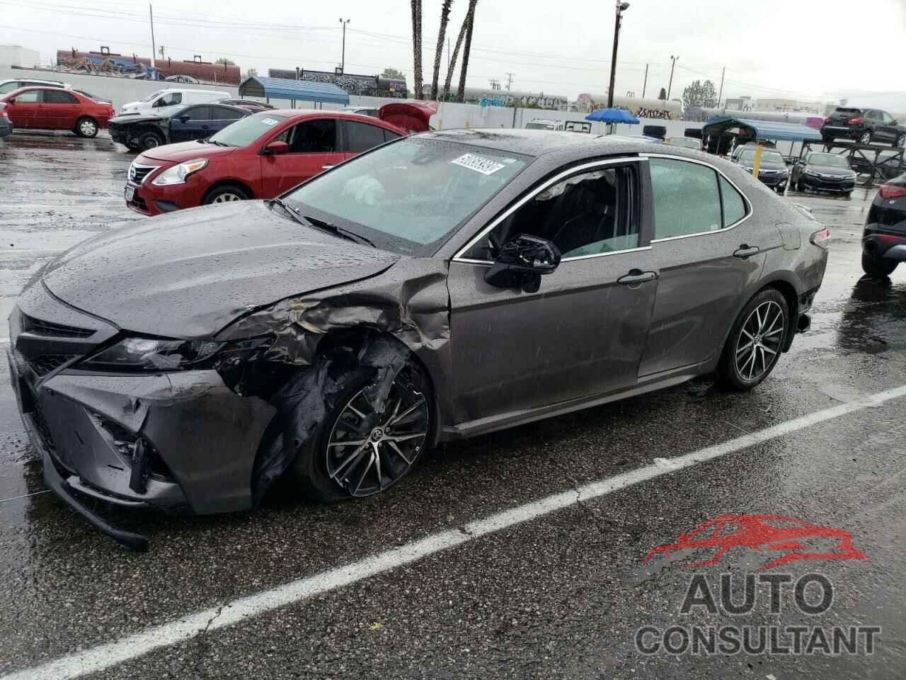 TOYOTA CAMRY 2022 - 4T1G11AK7NU689919