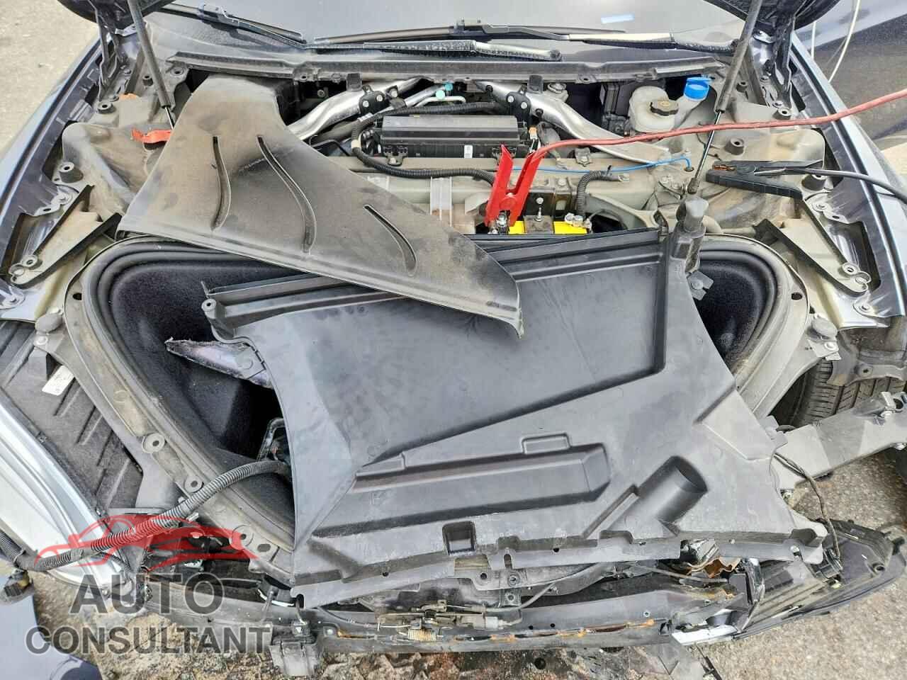 TESLA MODEL S 2018 - 5YJSA1E21JF262702