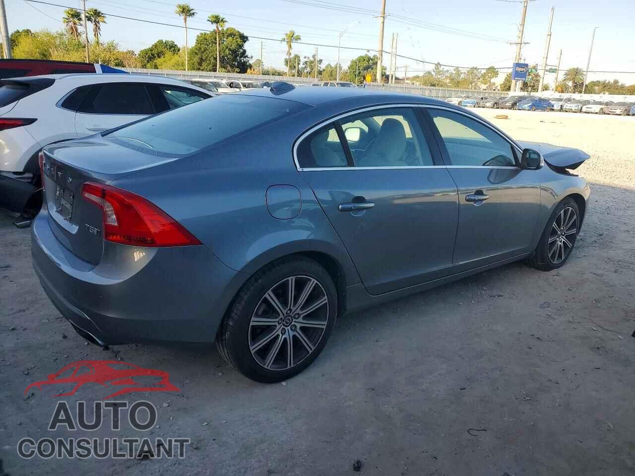 VOLVO S60 2017 - LYV402TK0HB153504