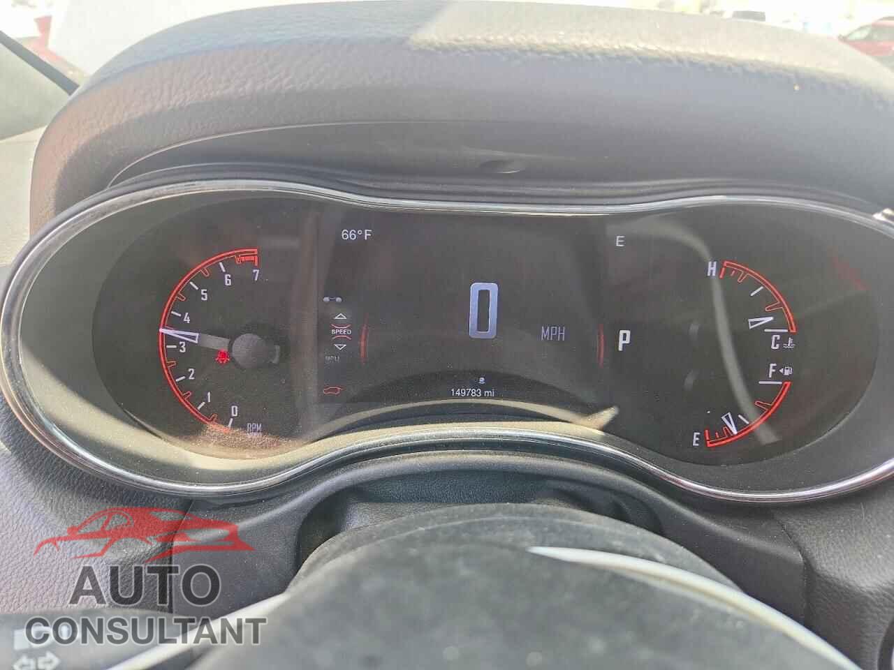 DODGE DURANGO 2015 - 1C4RDJDG3FC830018