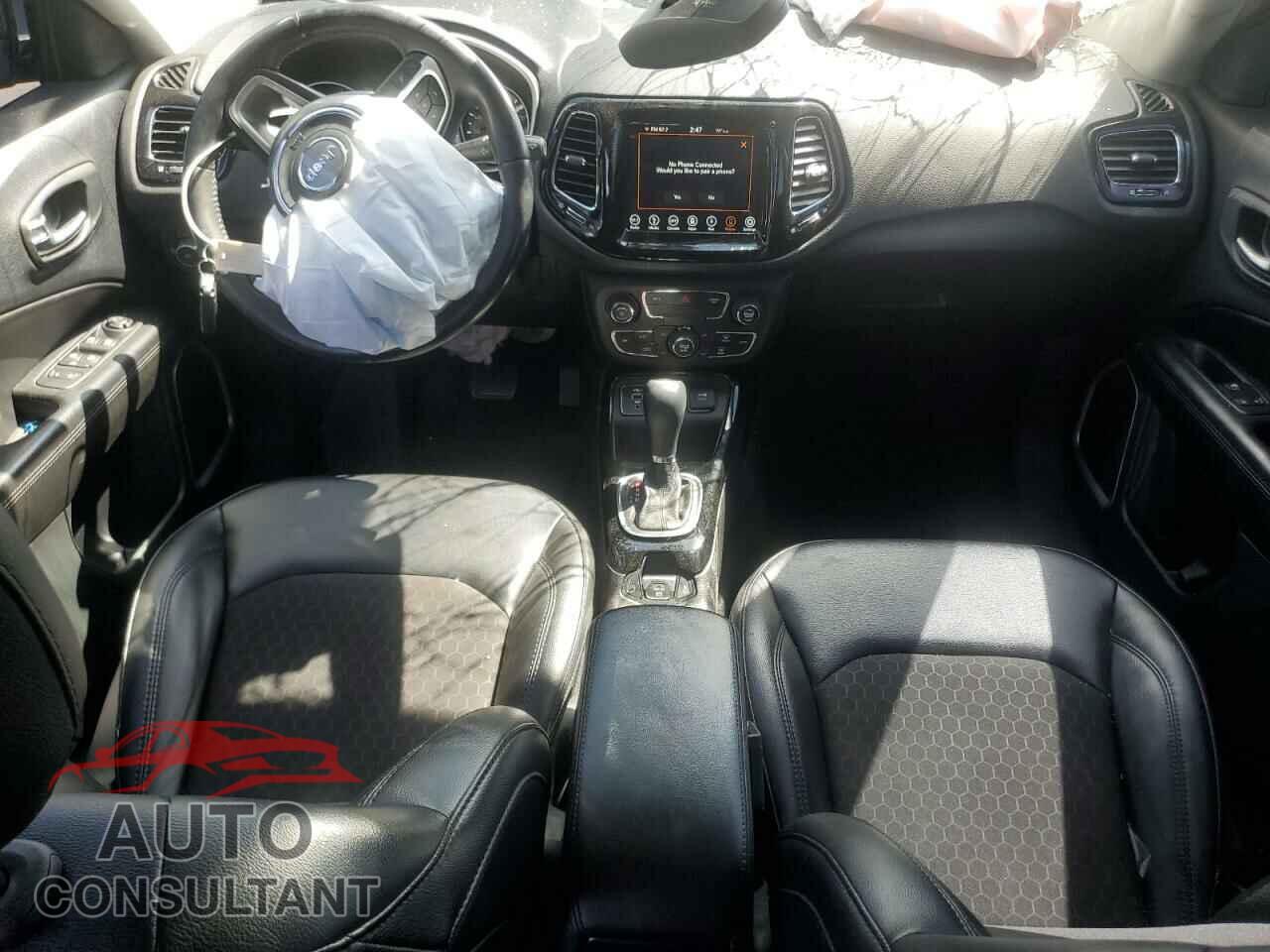 JEEP COMPASS 2020 - 3C4NJCBB3LT102189