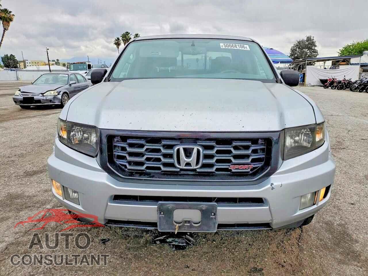 HONDA RIDGELINE 2013 - 5FPYK1F73DB011113
