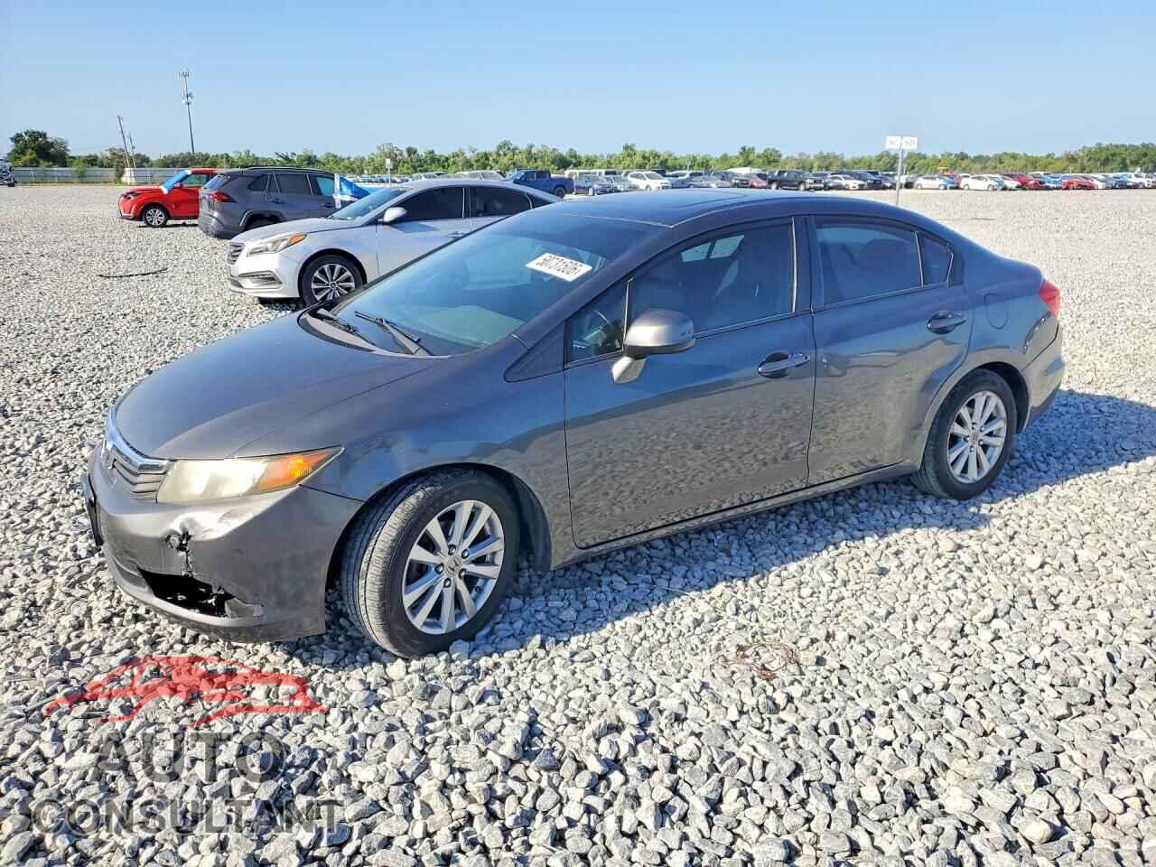 HONDA CIVIC 2012 - 2HGFB2F98CH511480
