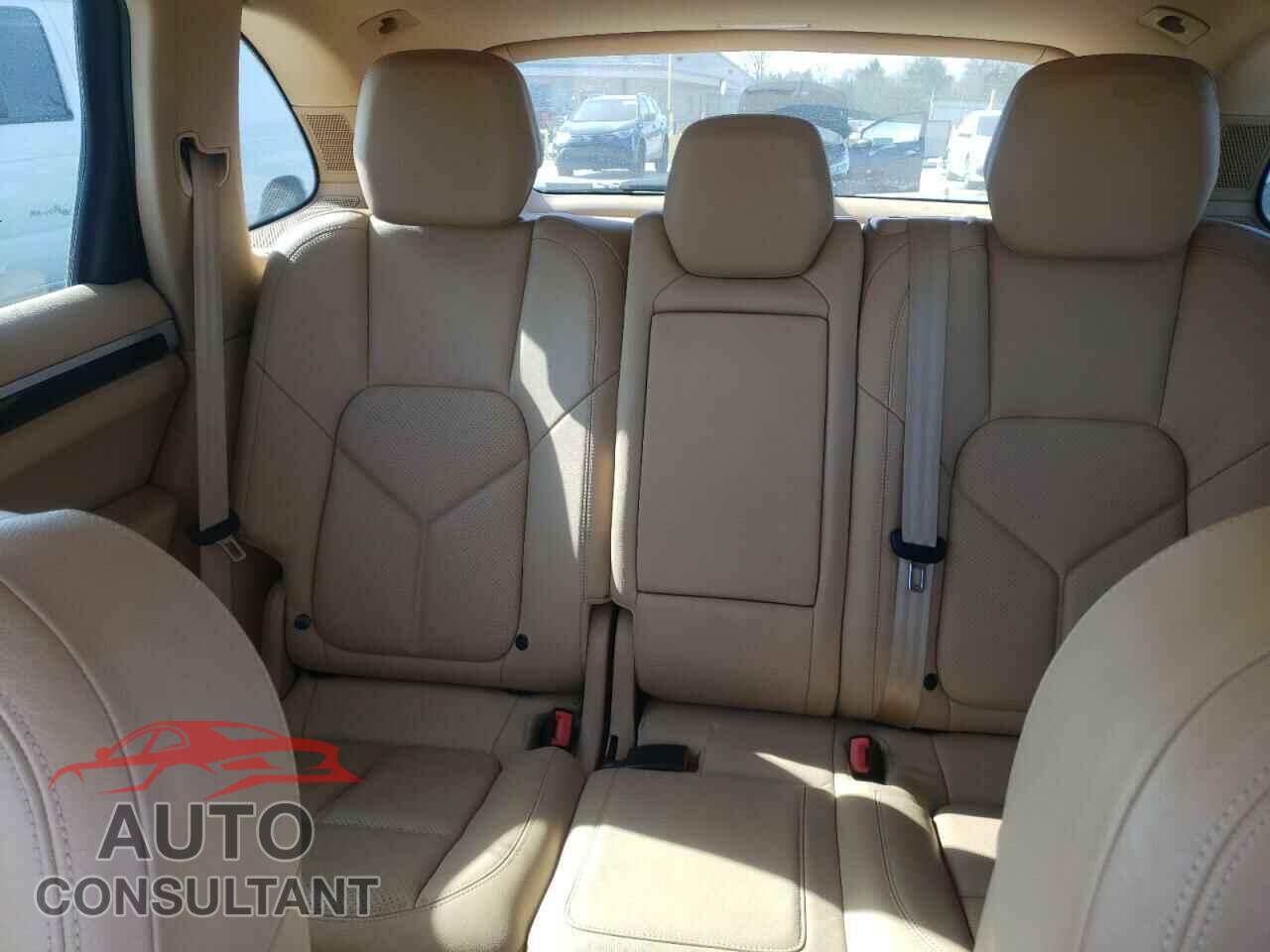 PORSCHE CAYENNE 2014 - WP1AA2A29ELA01360