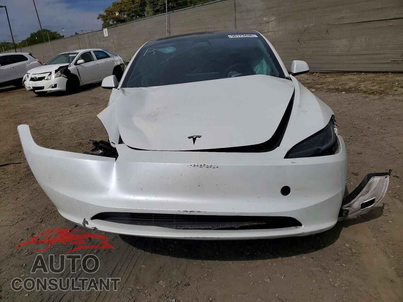 TESLA MODEL 3 2024 - 5YJ3E1EA5RF782798