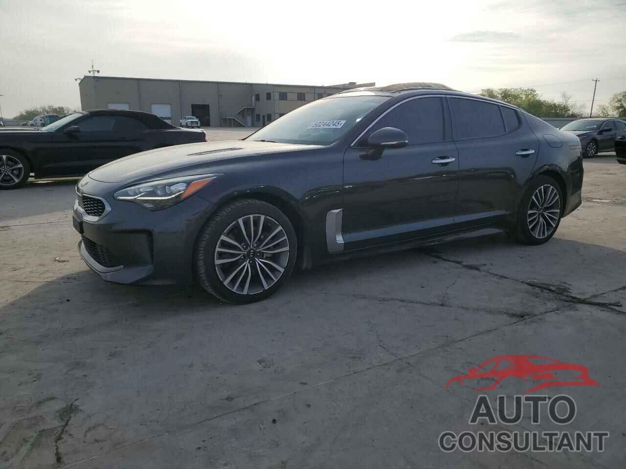 KIA STINGER 2019 - KNAE25LA3K6063799