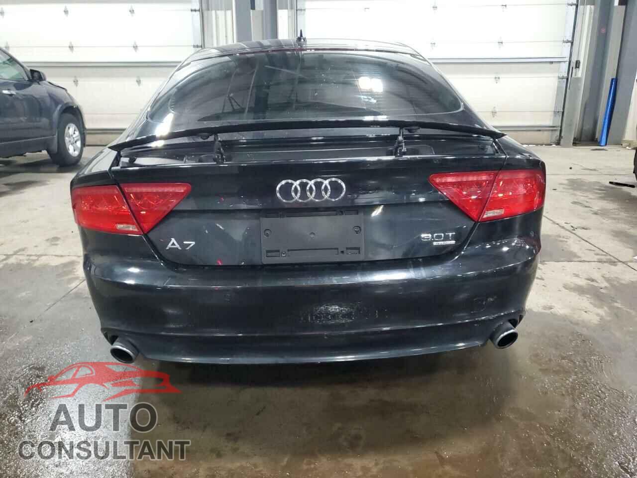 AUDI A7 2014 - WAUWGAFC2EN082639