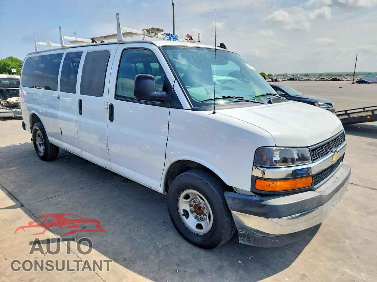 CHEVROLET EXPRESS 2017 - 1GAZGPFG8H1179029