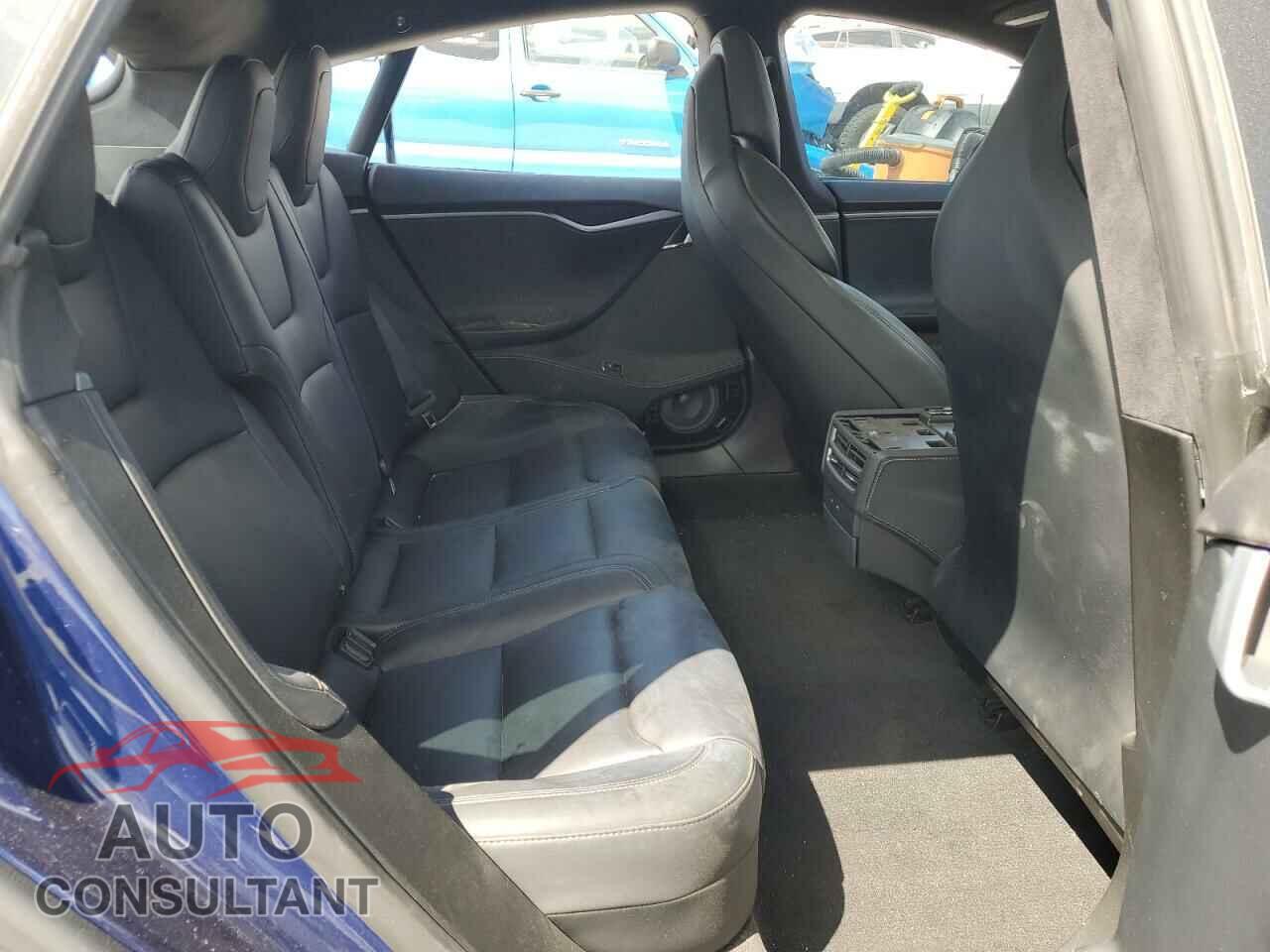 TESLA MODEL S 2020 - 5YJSA1E2XLF354135