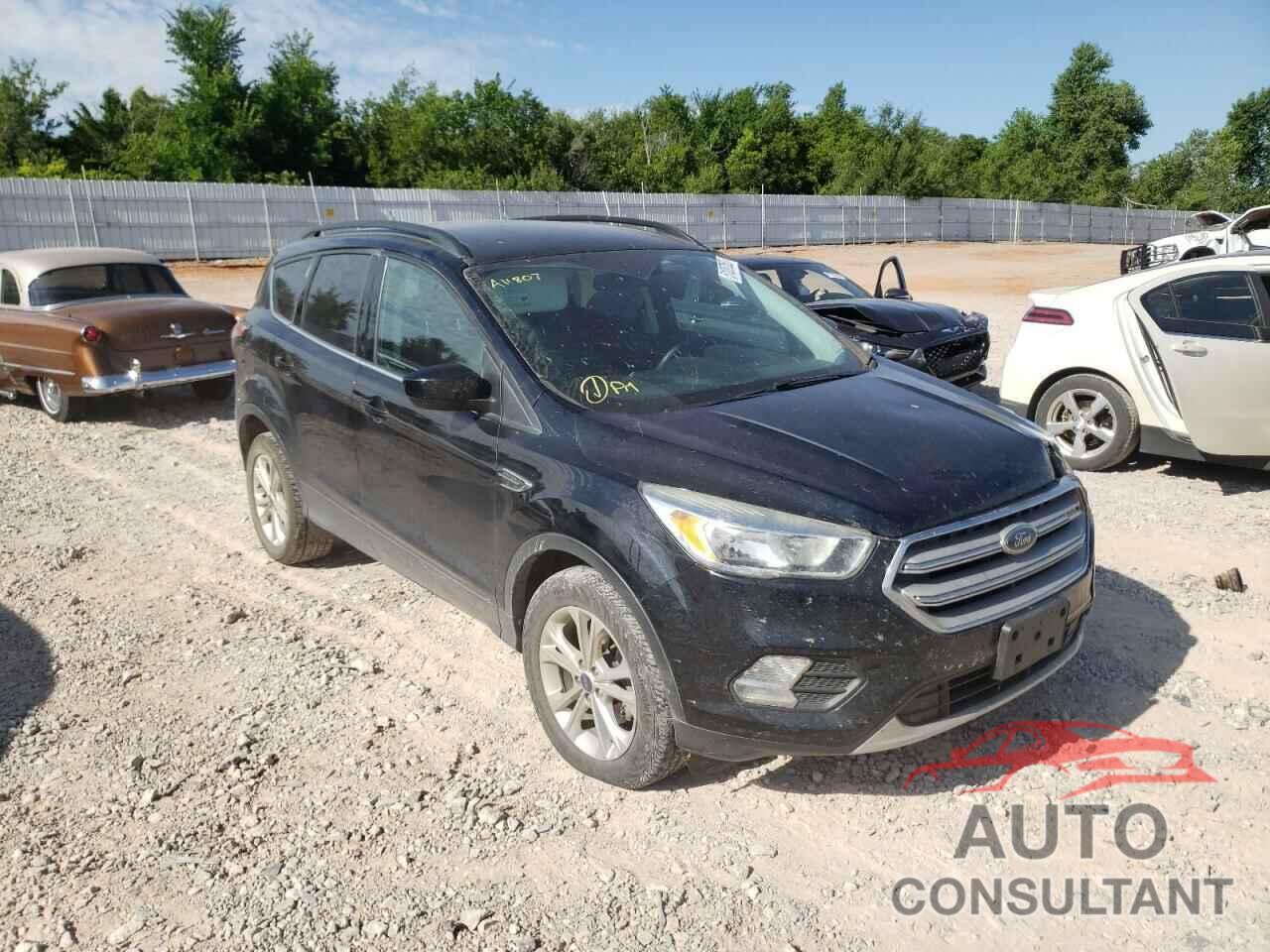 FORD ESCAPE 2018 - 1FMCU0GD0JUA11807