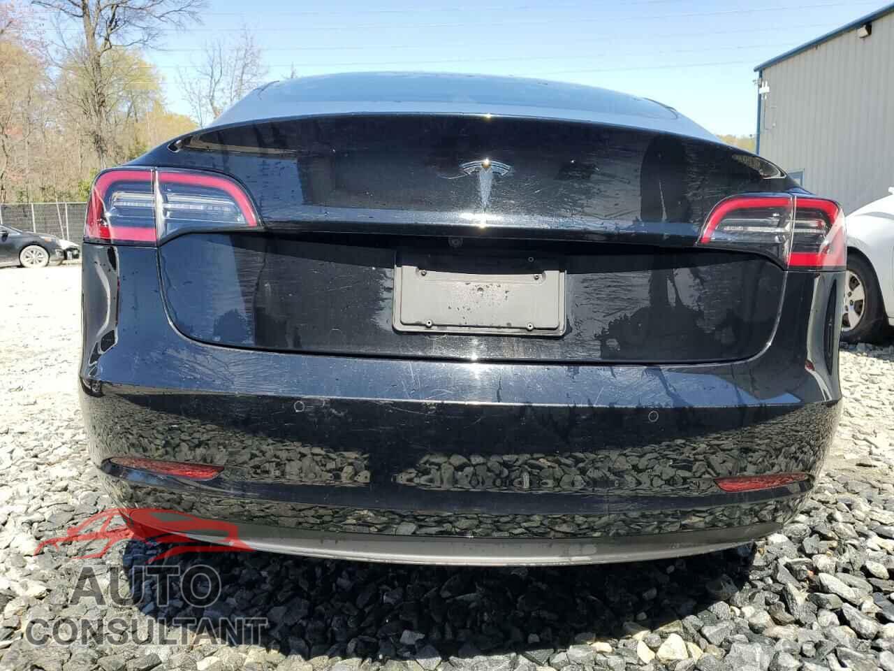 TESLA MODEL 3 2022 - 5YJ3E1EA0NF372436