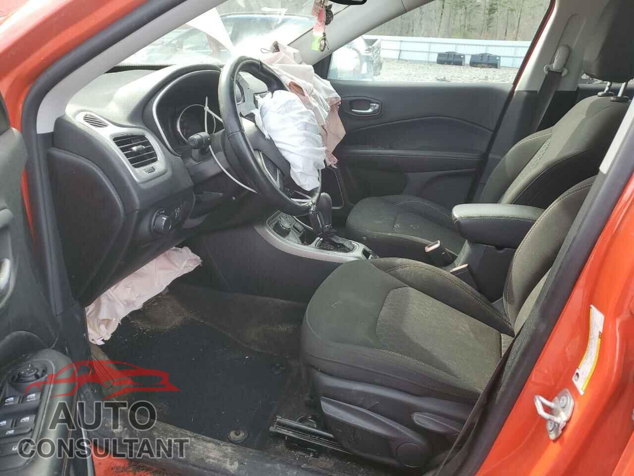 JEEP COMPASS 2021 - 3C4NJDAB1MT500431