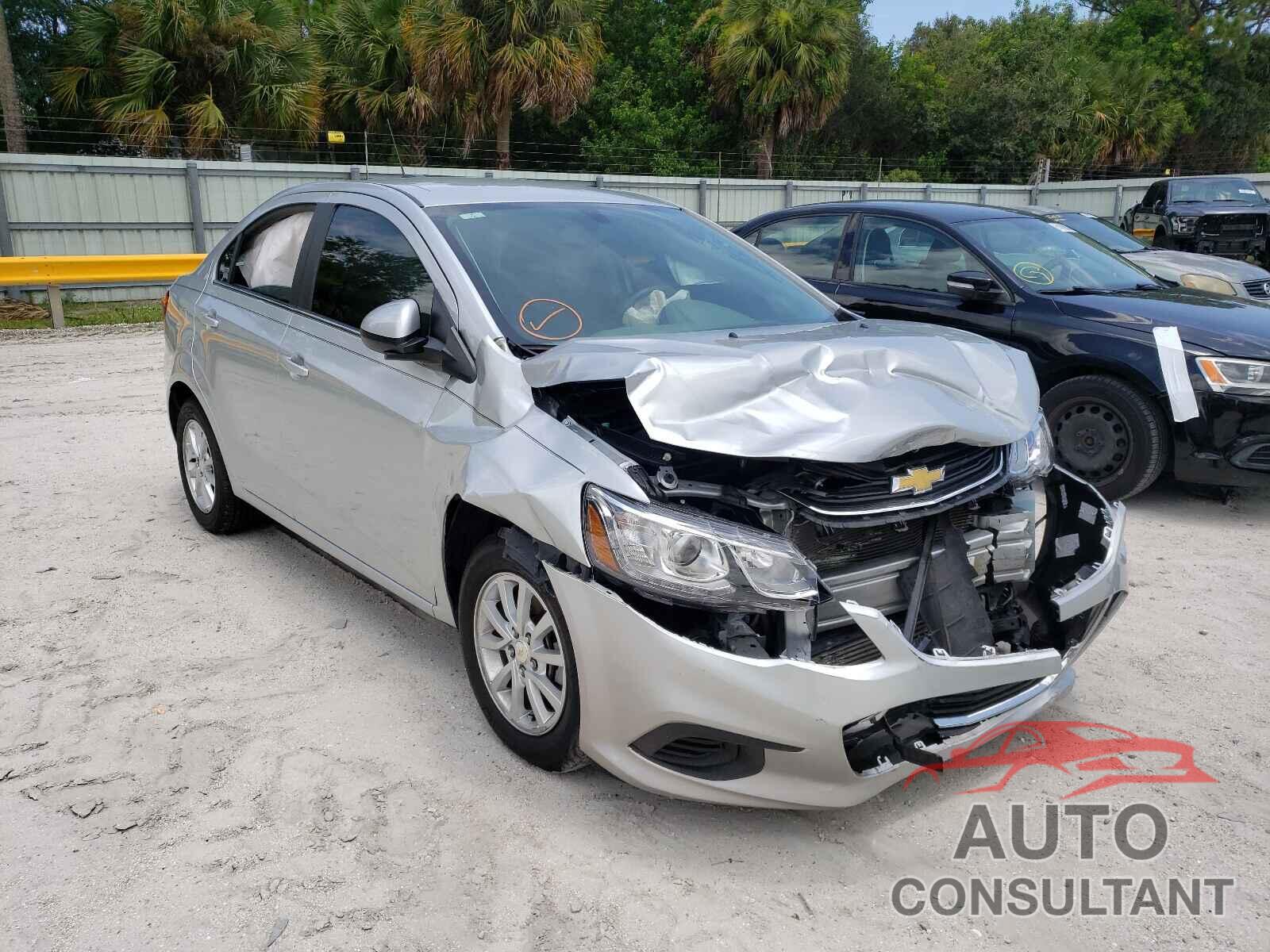 CHEVROLET SONIC 2019 - 1G1JD5SB0K4120289