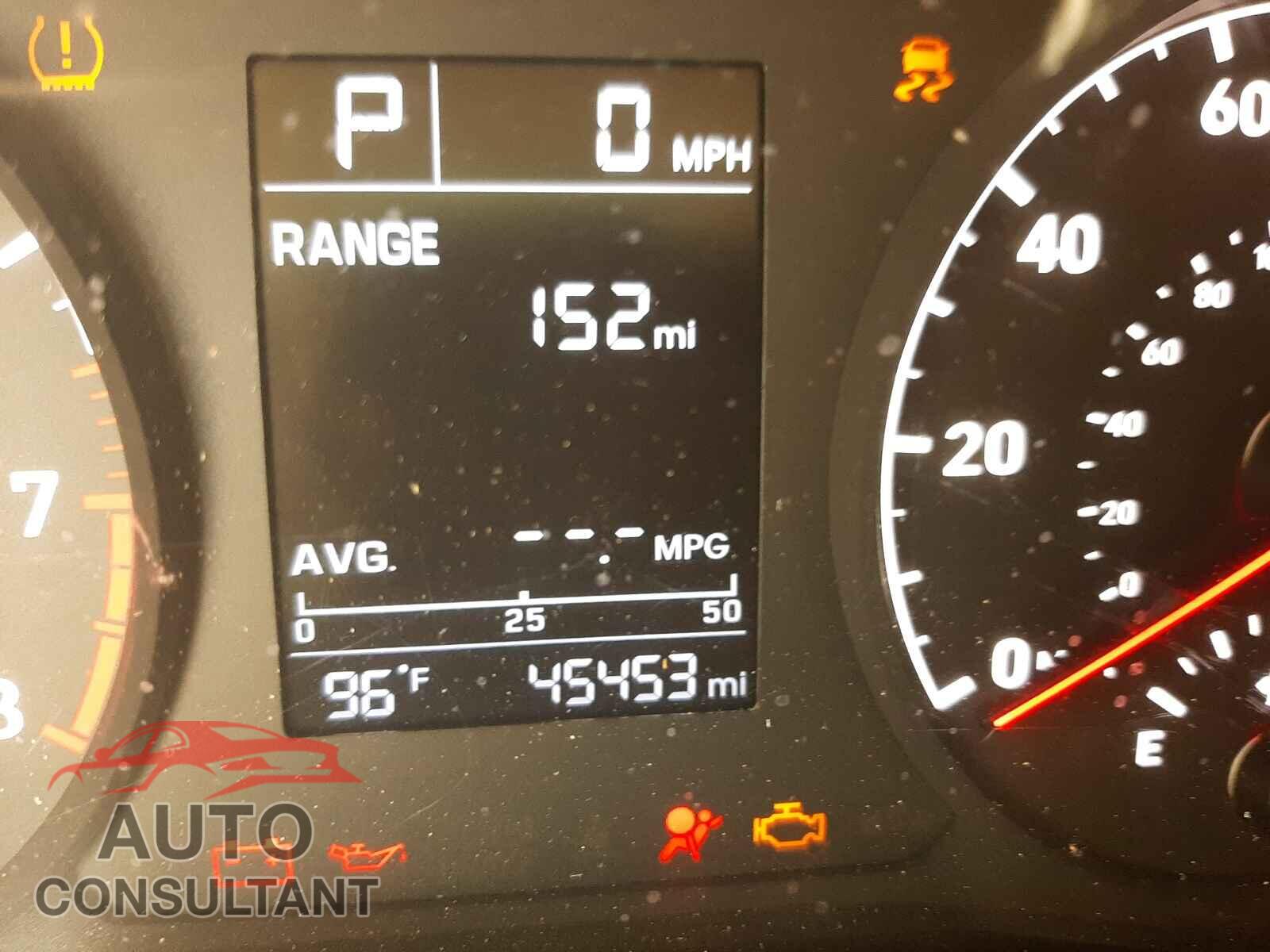 HYUNDAI ACCENT 2018 - 3KPC24A30JE022791