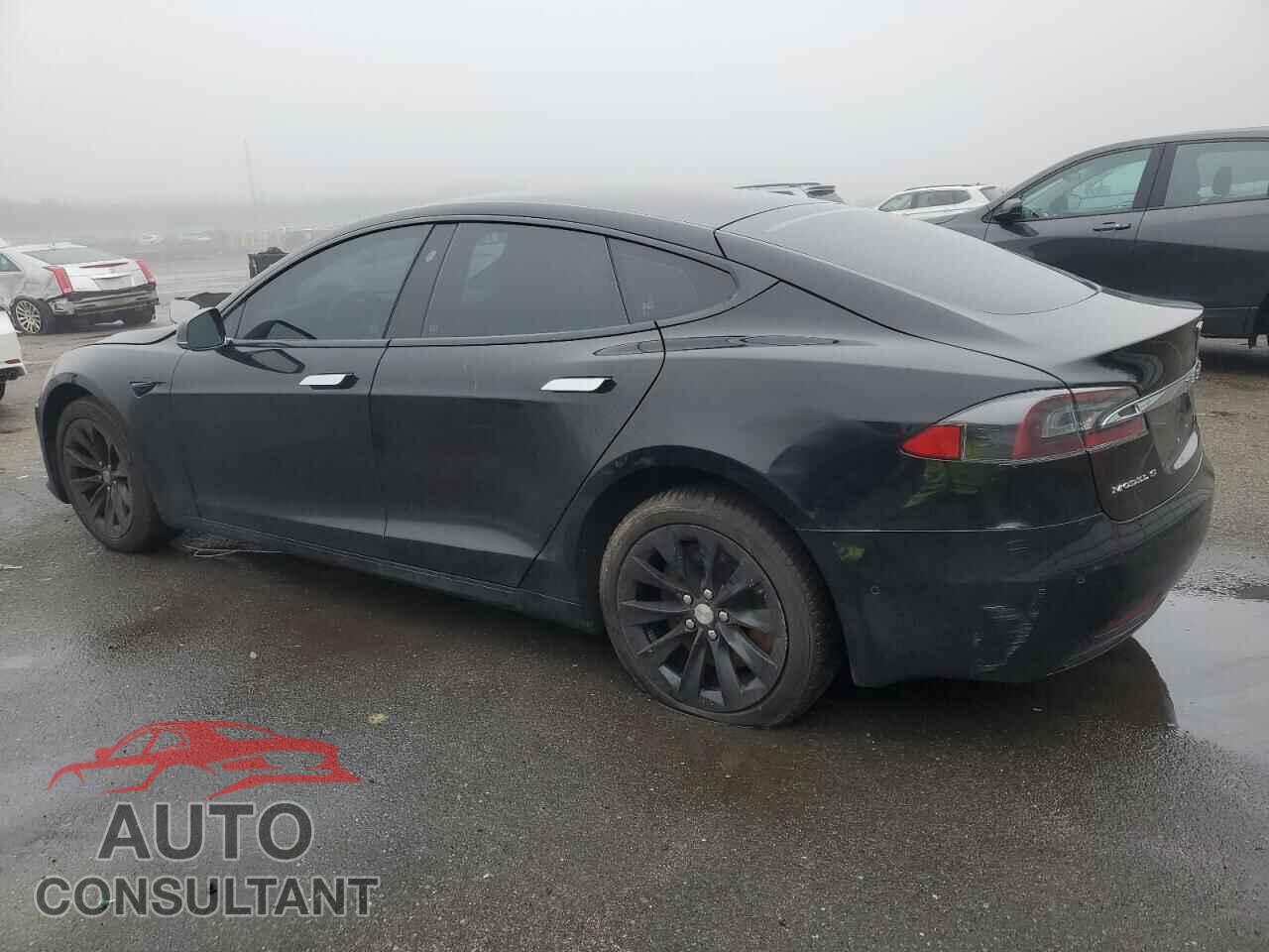 TESLA MODEL S 2018 - 5YJSA1E28JF261692
