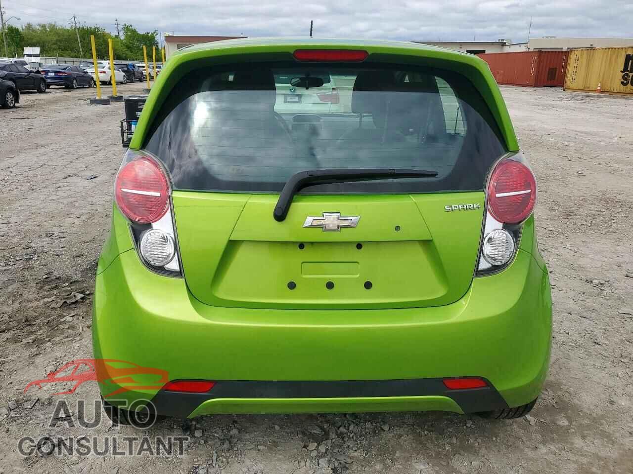 CHEVROLET SPARK 2015 - KL8CB6S96FC714169
