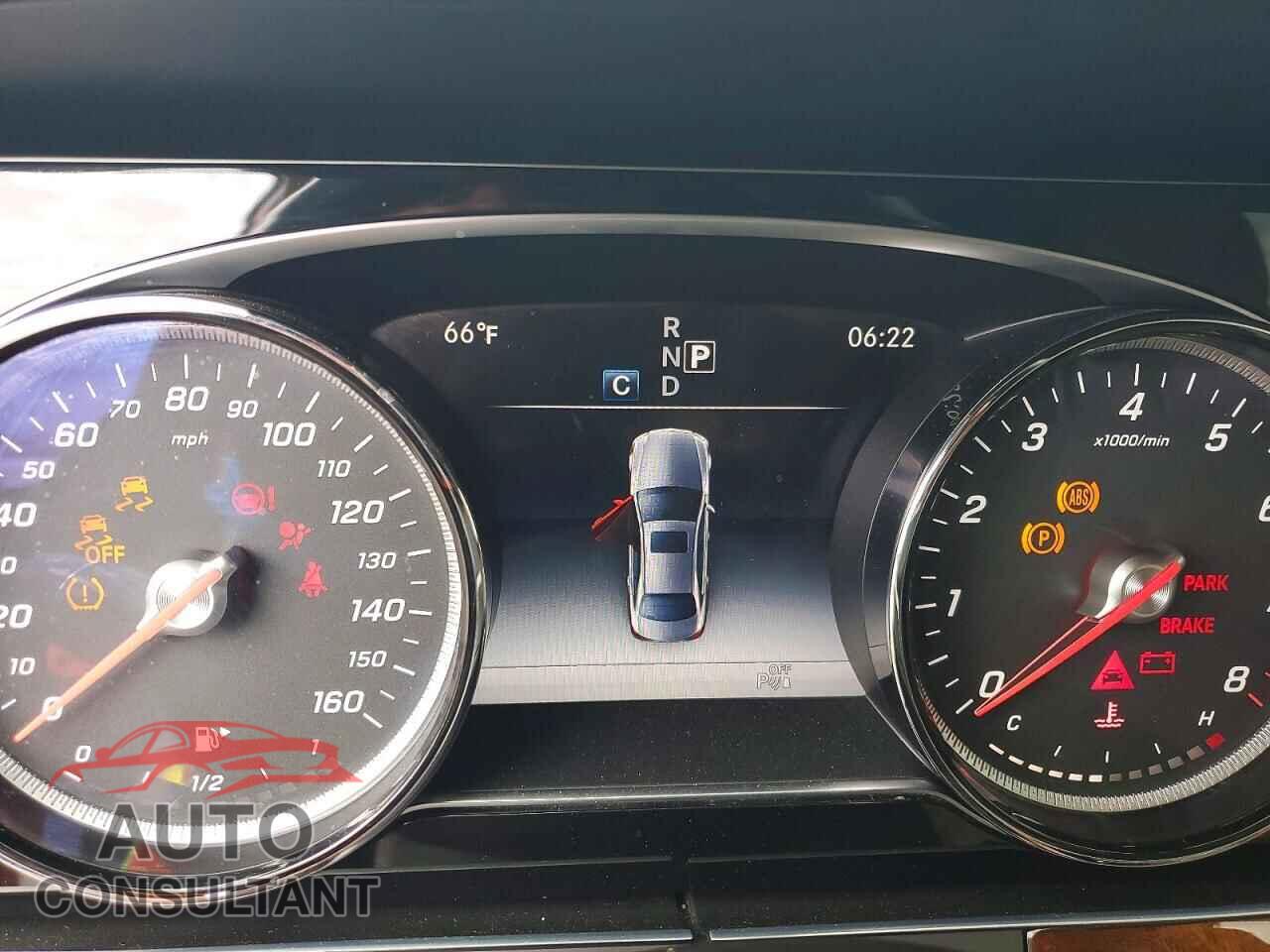 MERCEDES-BENZ E-CLASS 2017 - WDDZF4JB8HA031165