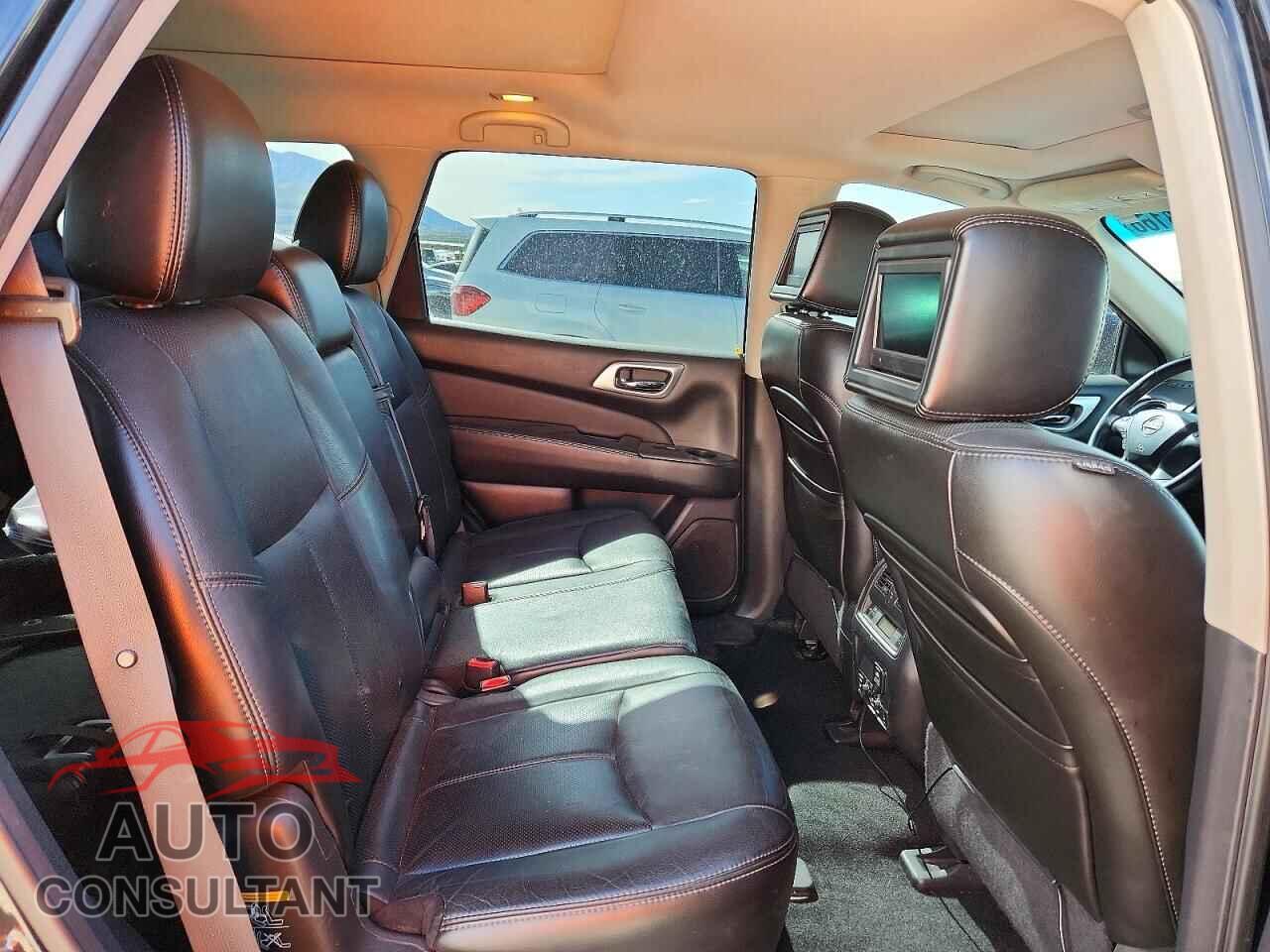 NISSAN PATHFINDER 2013 - 5N1AR2MM2DC680678