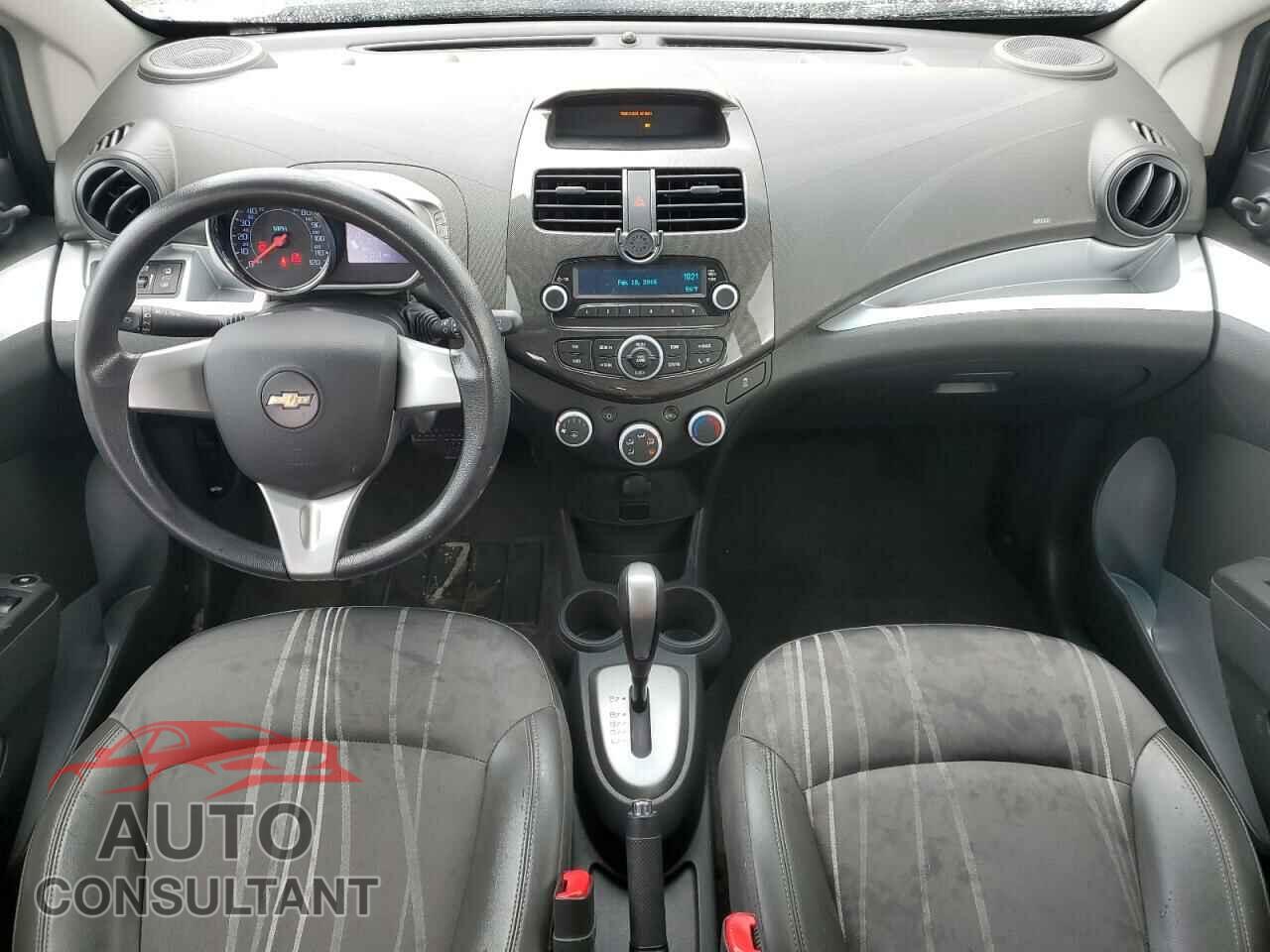 CHEVROLET SPARK 2015 - KL8CB6S96FC730176