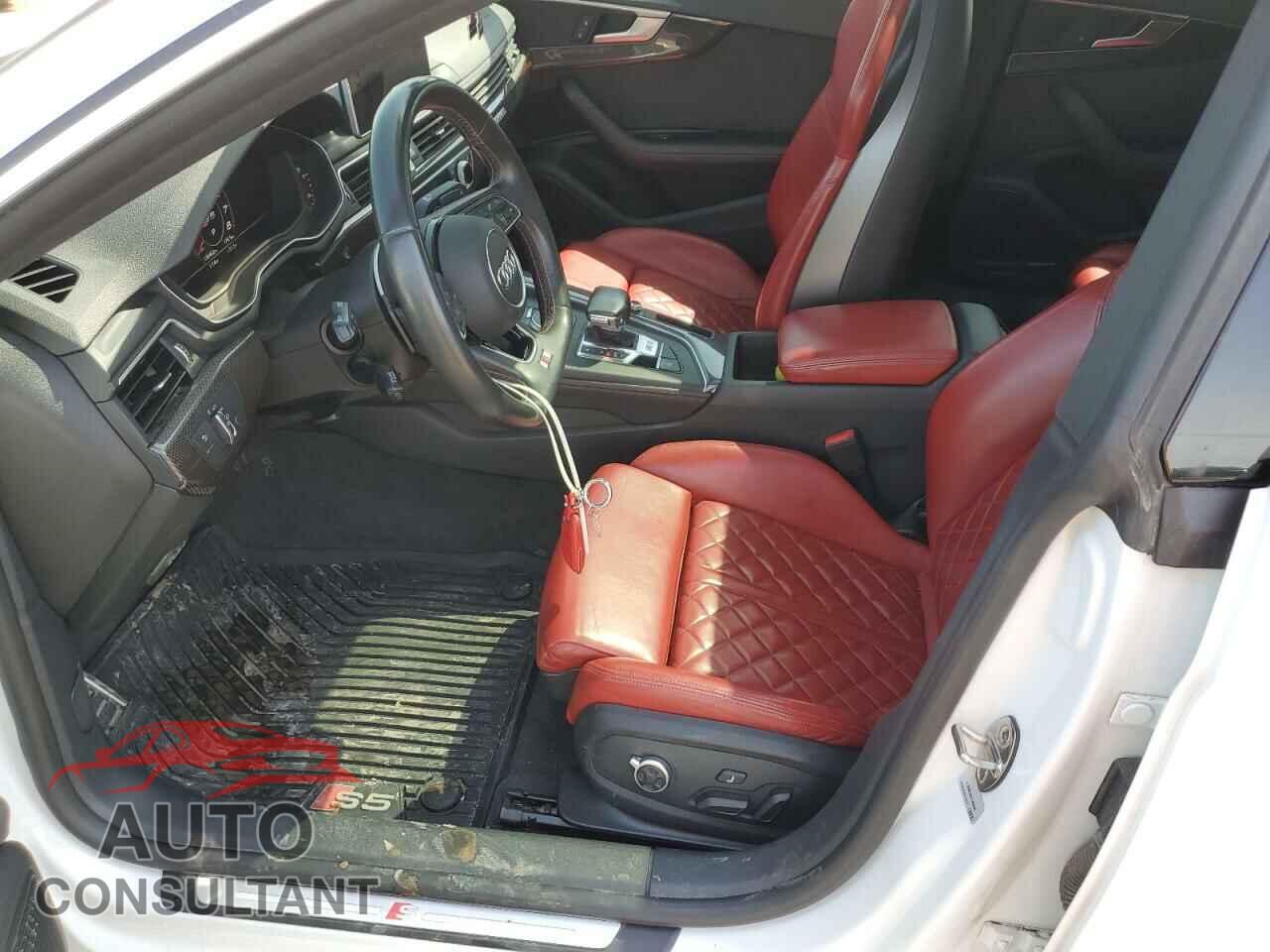 AUDI S5/RS5 2018 - WAUC4CF50JA101070
