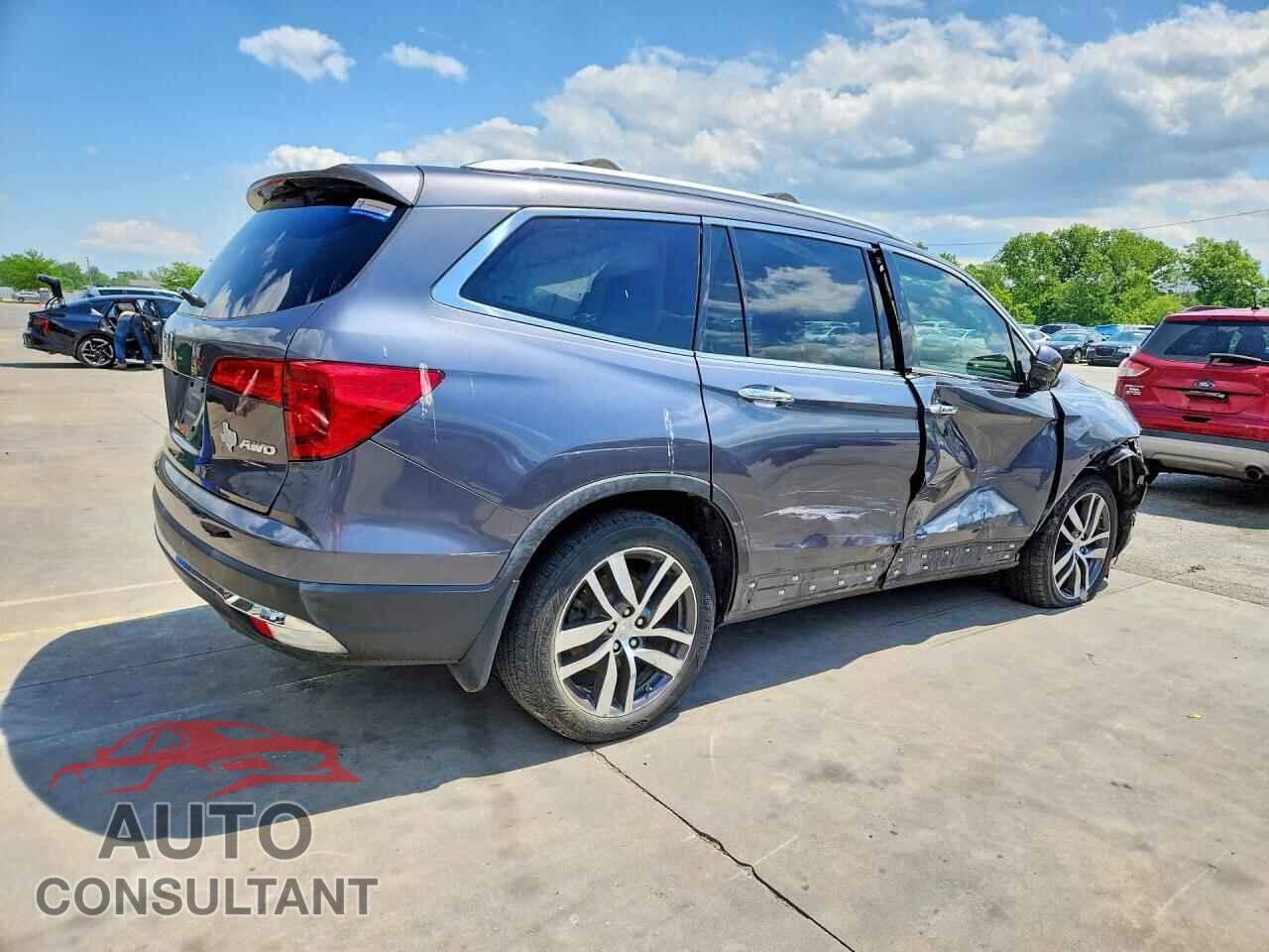 HONDA PILOT 2017 - 5FNYF6H95HB090055