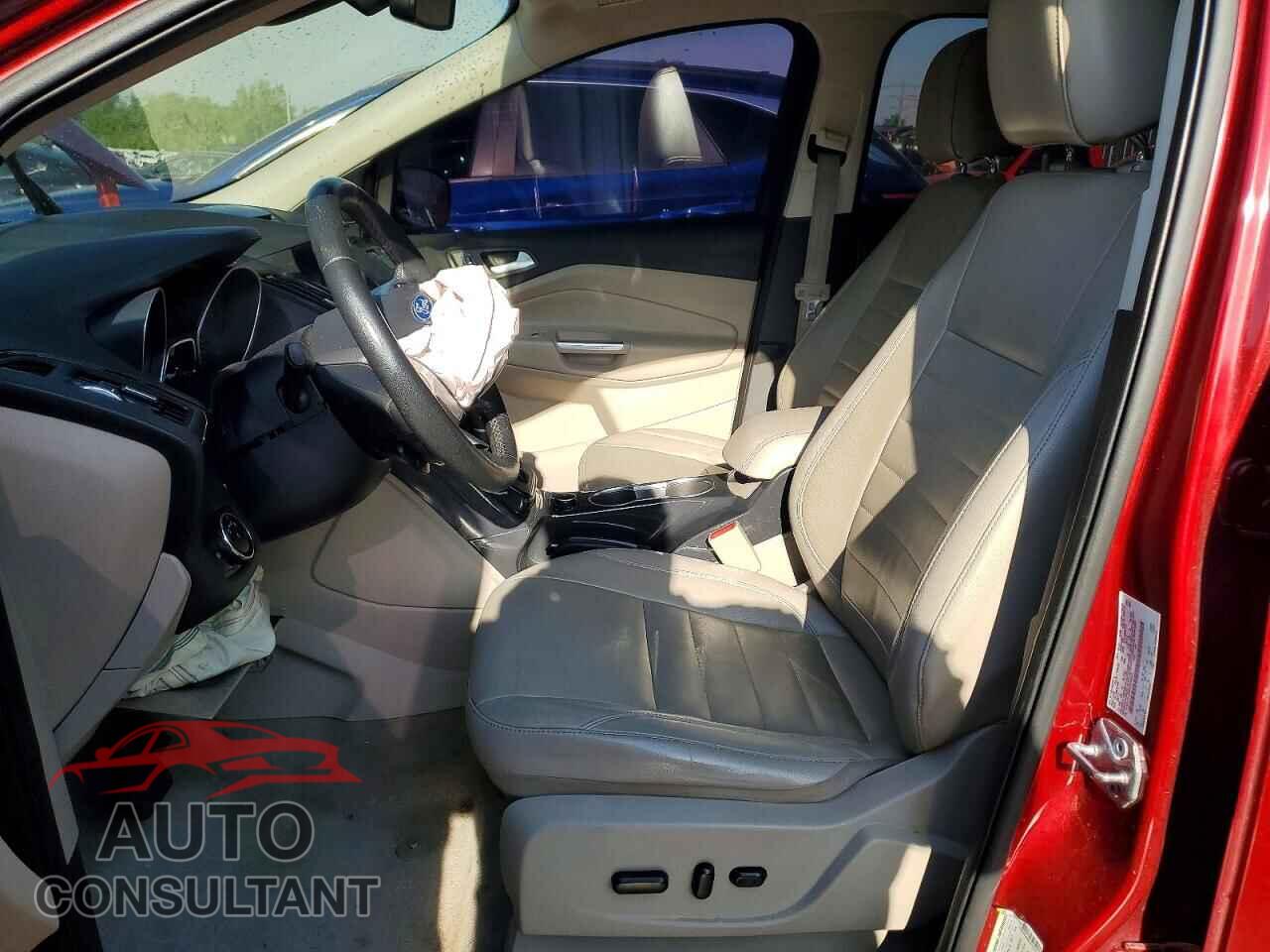 FORD ESCAPE 2014 - 1FMCU0J99EUD15552