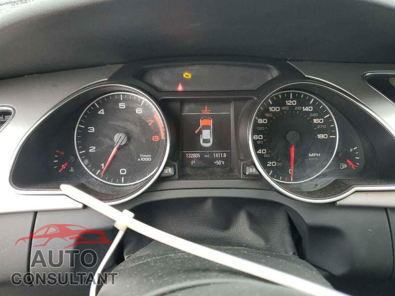 AUDI A5 2012 - WAULFAFRXCA005757